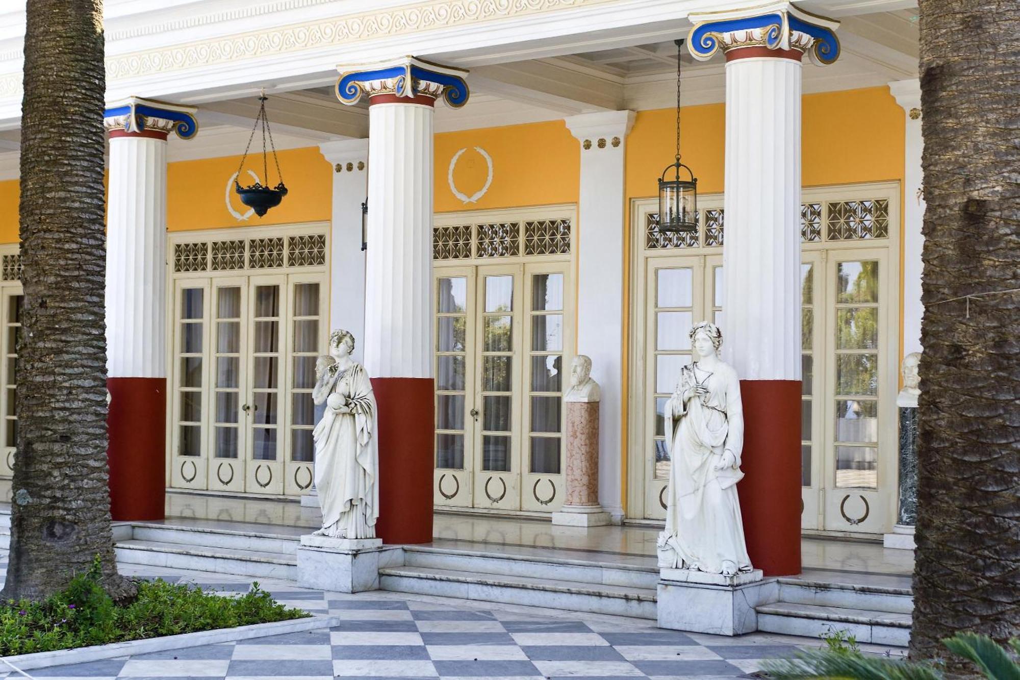 Hotel Ikos Odisia à Corfu  Extérieur photo