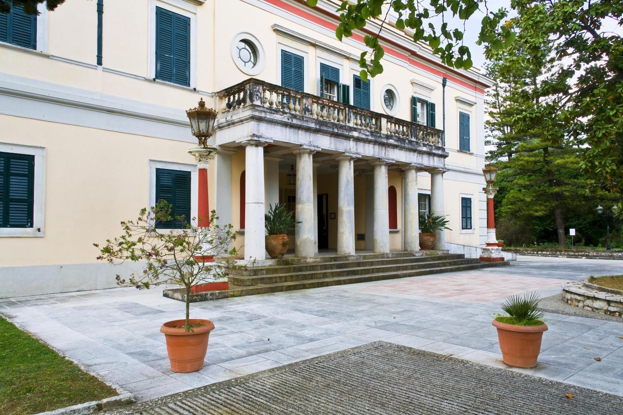 Hotel Ikos Odisia à Corfu  Extérieur photo